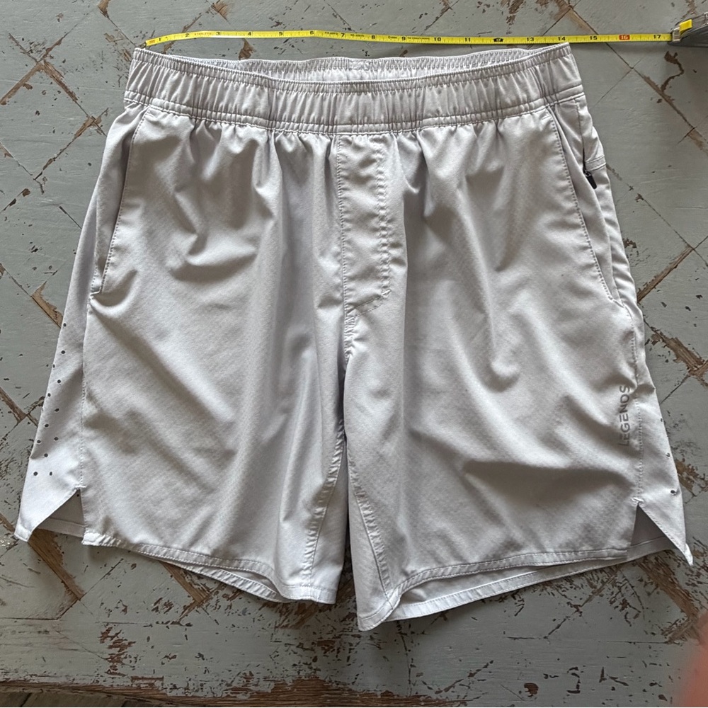 LEGENDS Gray Men's Athletic Shorts Medium